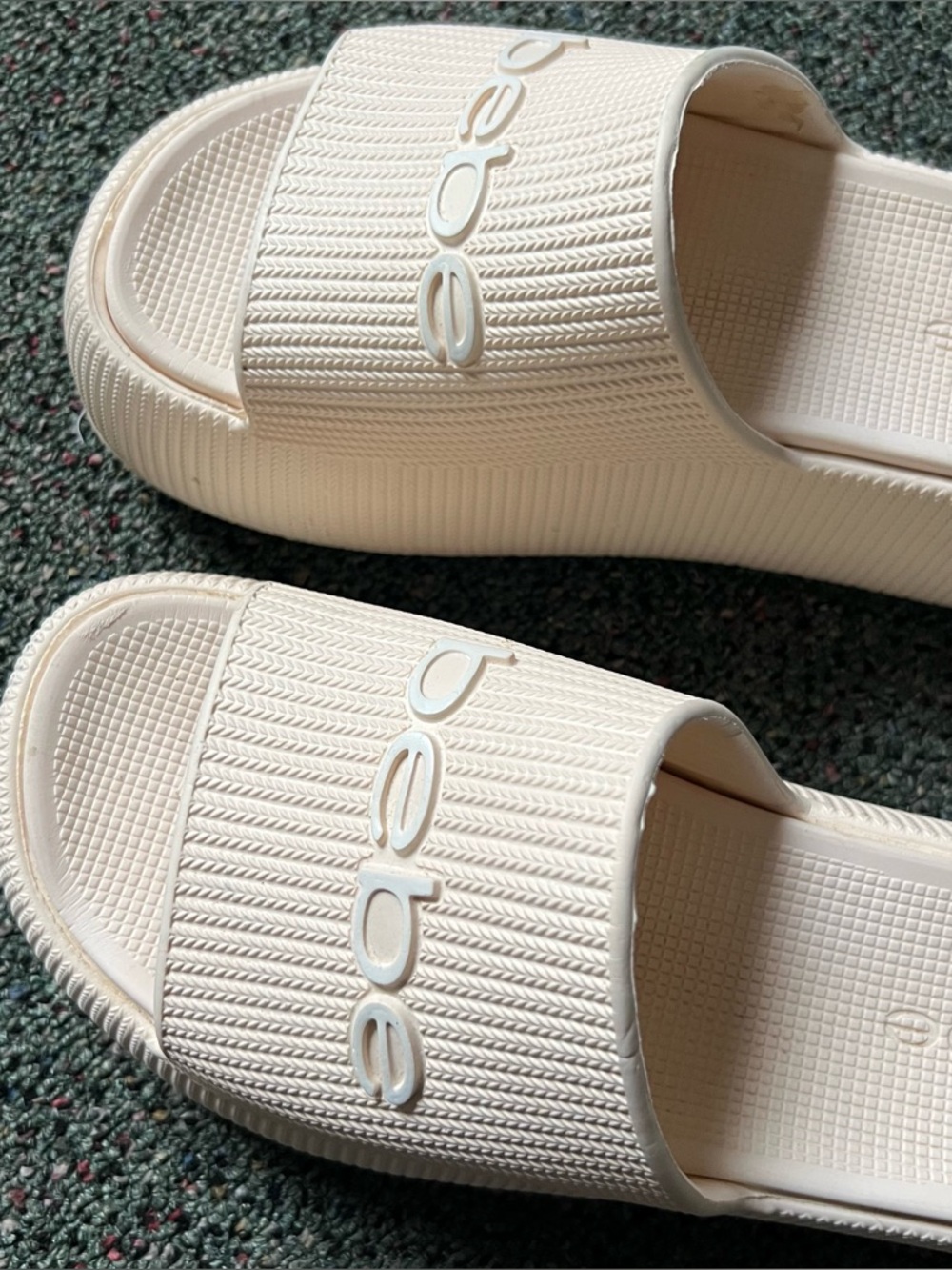 BEBE White Cream Rubber Summer Swim Platform Sandals Slides Slipper Shoes Sz 8 - Picture 9 of 16